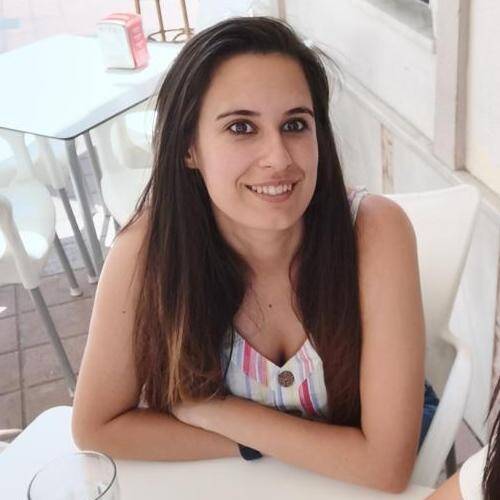 María Mora - Especialista en WordPress y Mantenimiento Web