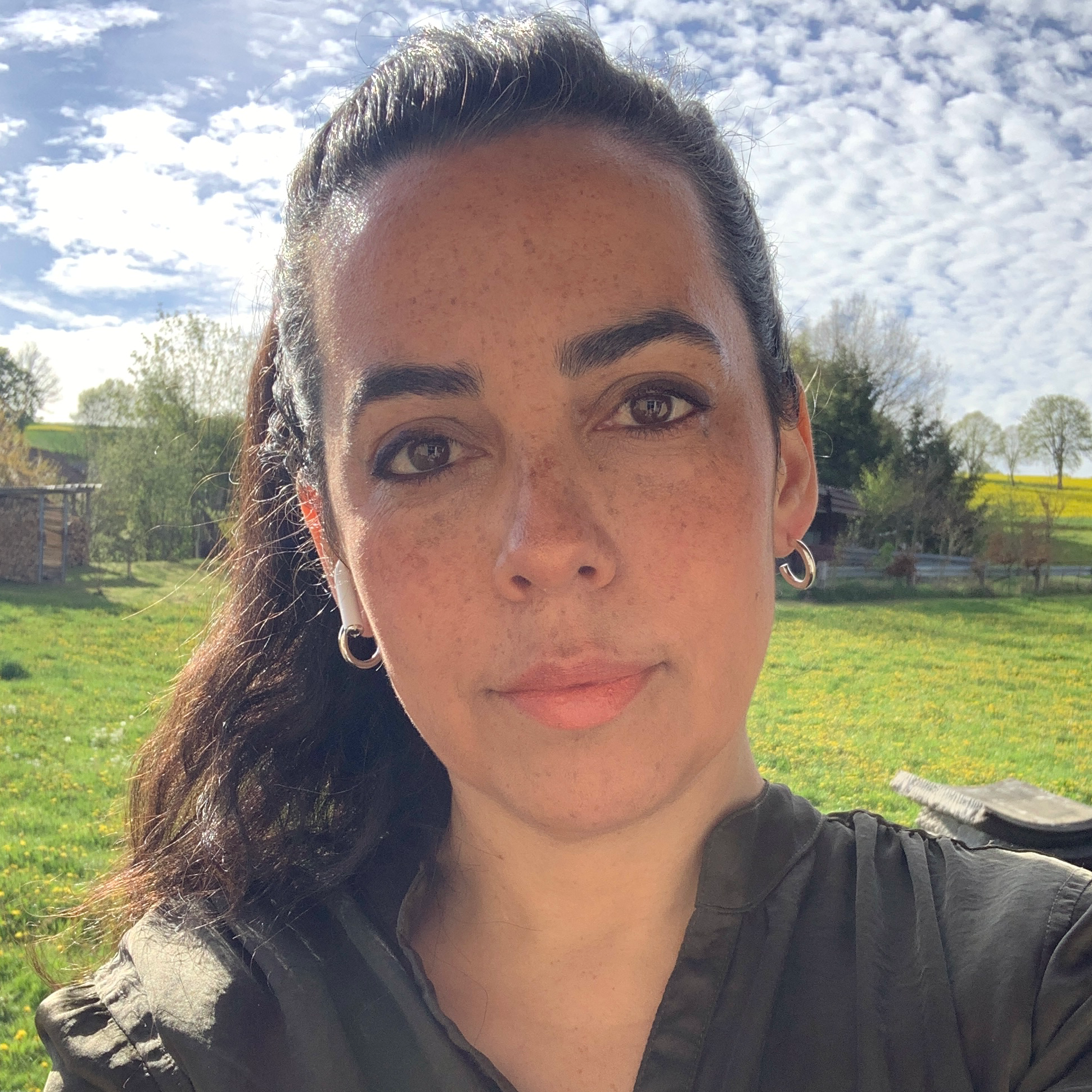Maria Victoria Diaz