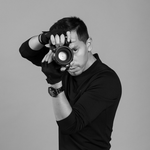 Christiam Bustamante - Fotógrafo y Filmmaker | Content Creator | Creativo