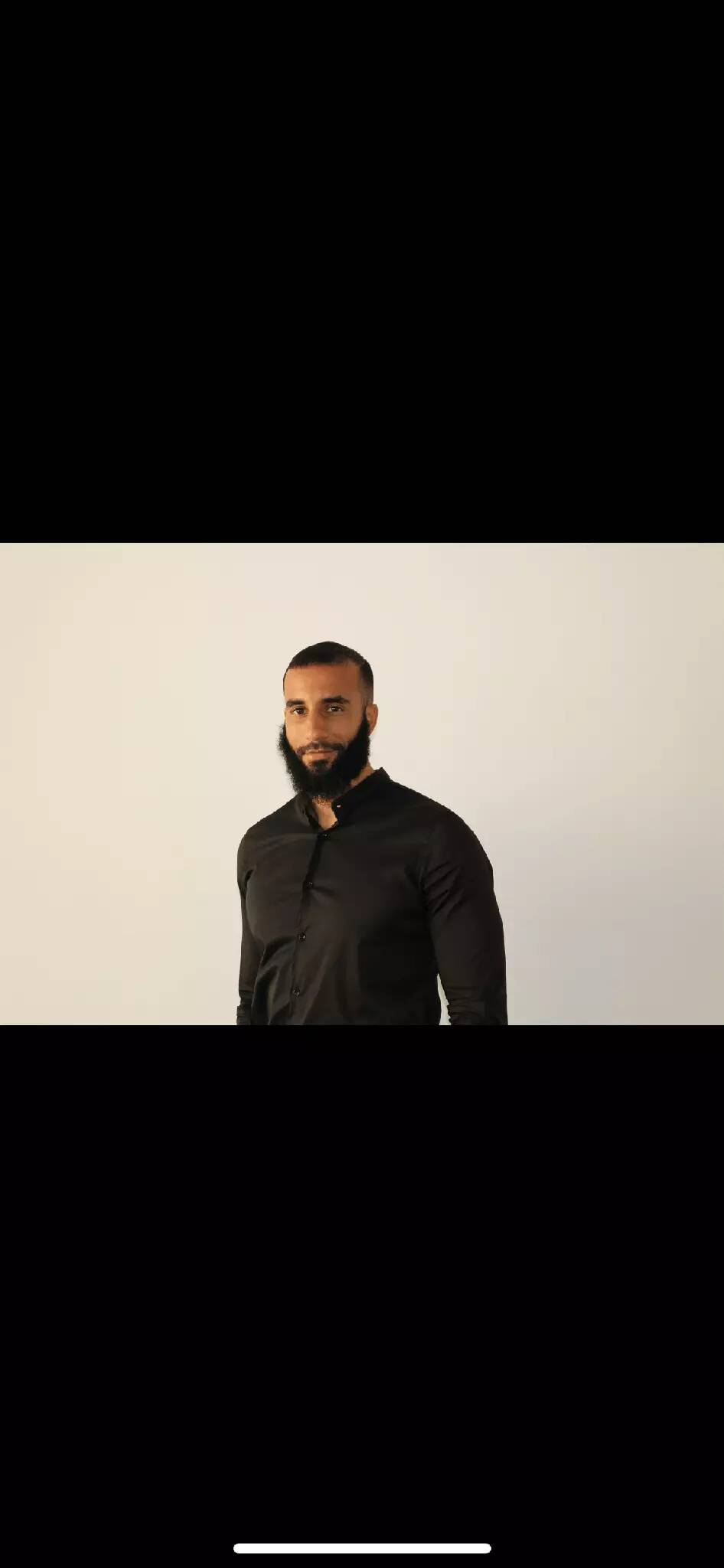 Younes  - Customer Success Manager