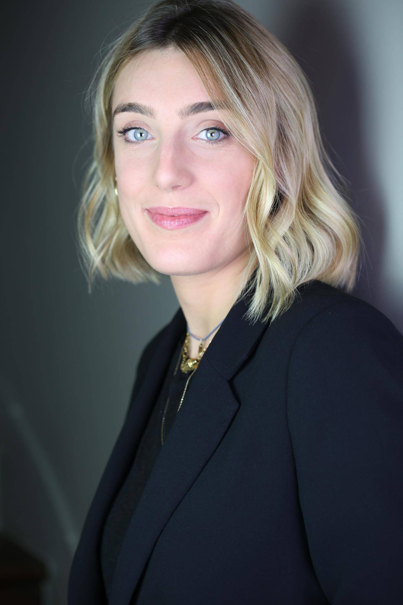 Angèle D.