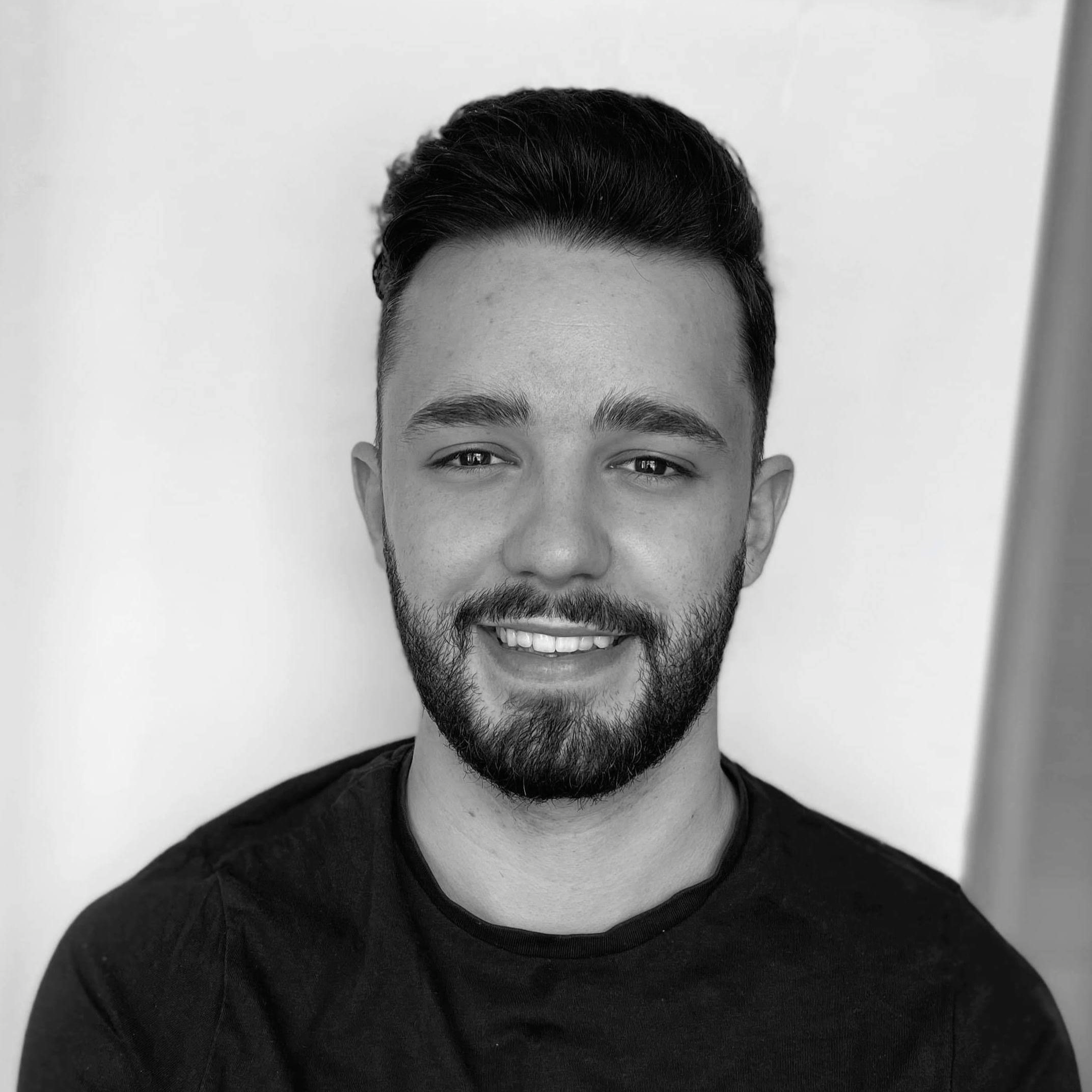 Franck Mirouze - Designer Graphique / Motion Designer / WebDesigner