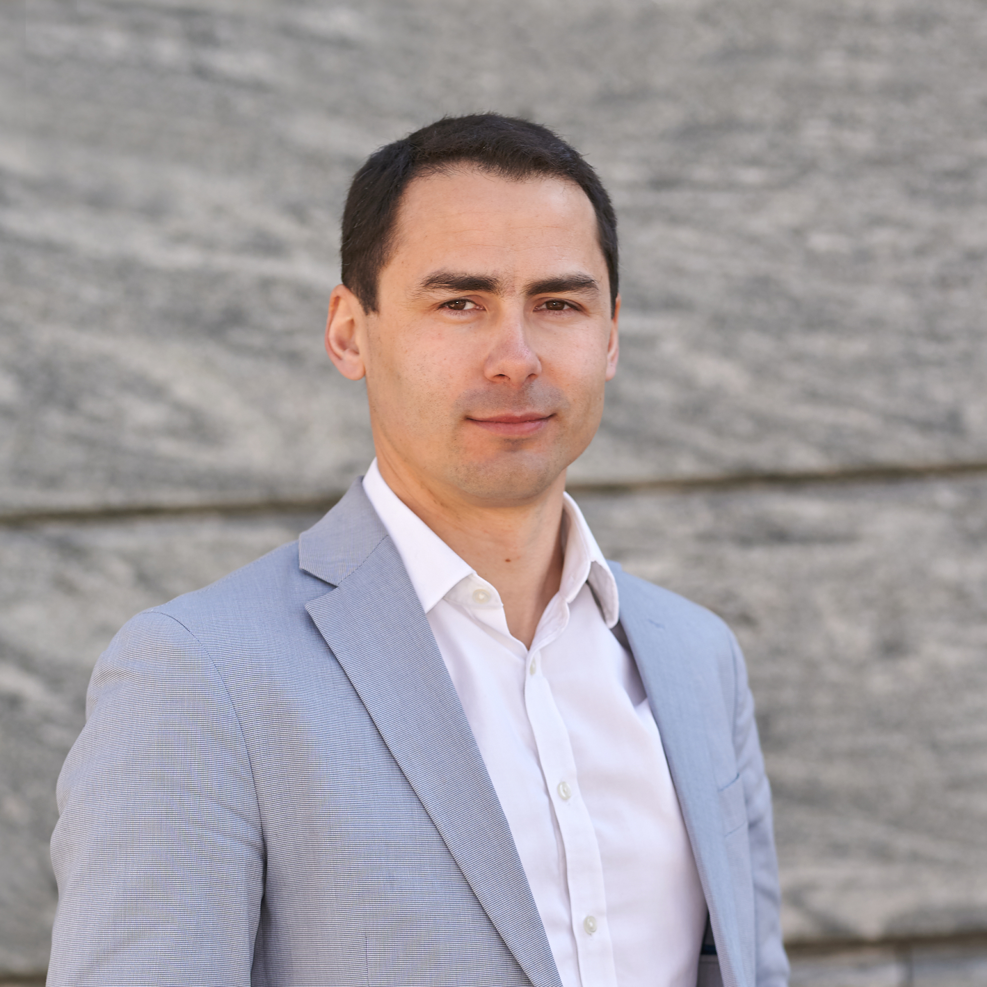 Pierre  - Expert SharePoint / Power Automate / React / .NET