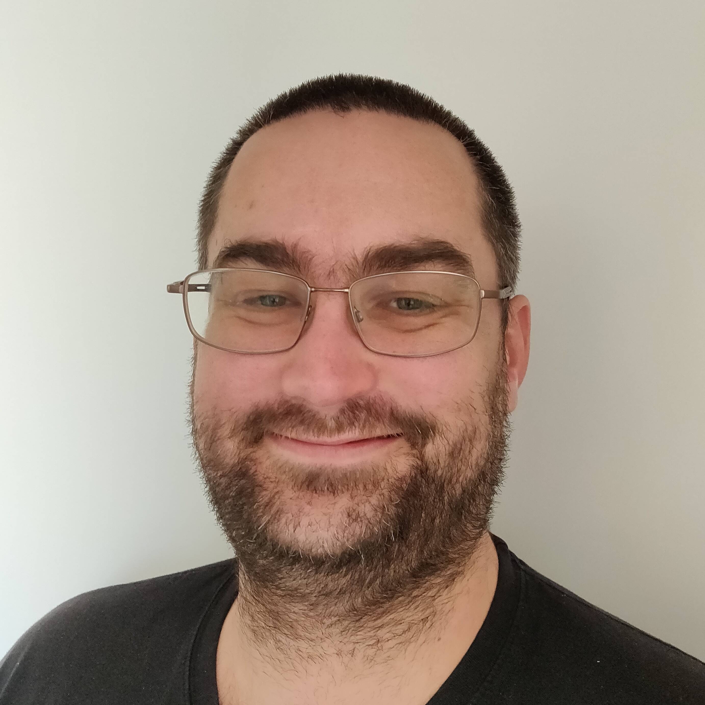 Richard  - Systems & Network Architect | Linux/ Proxmox/ BGP