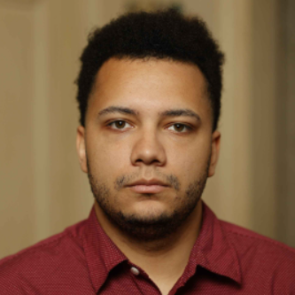 Lucas Parola - Consultant en communication numérique & IA