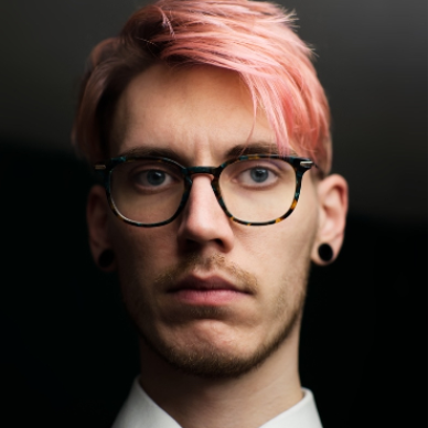 Pascal Dickhoff - Senior UI/UX Designer und Webdesigner