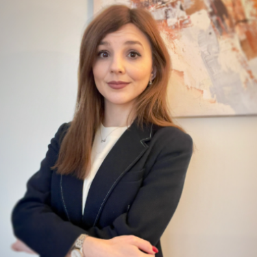 Marcela Cucos - Finance Transformation – Banking & Crypto