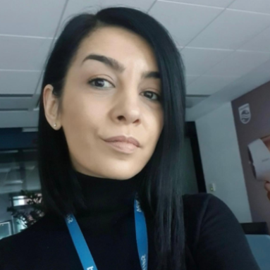 Andreea Oprea - Sales Leadership & Business Transformation