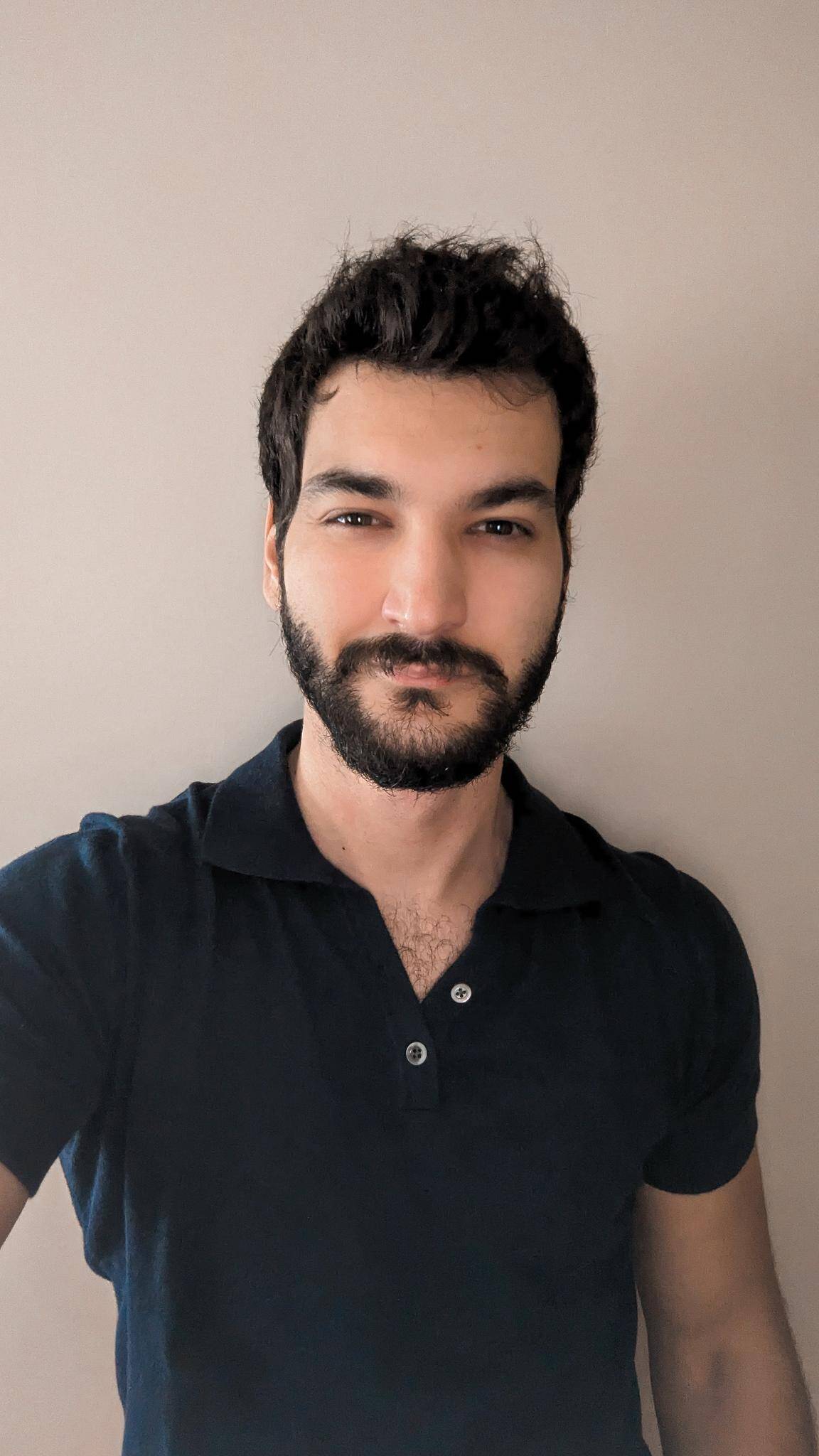 Alberto G.