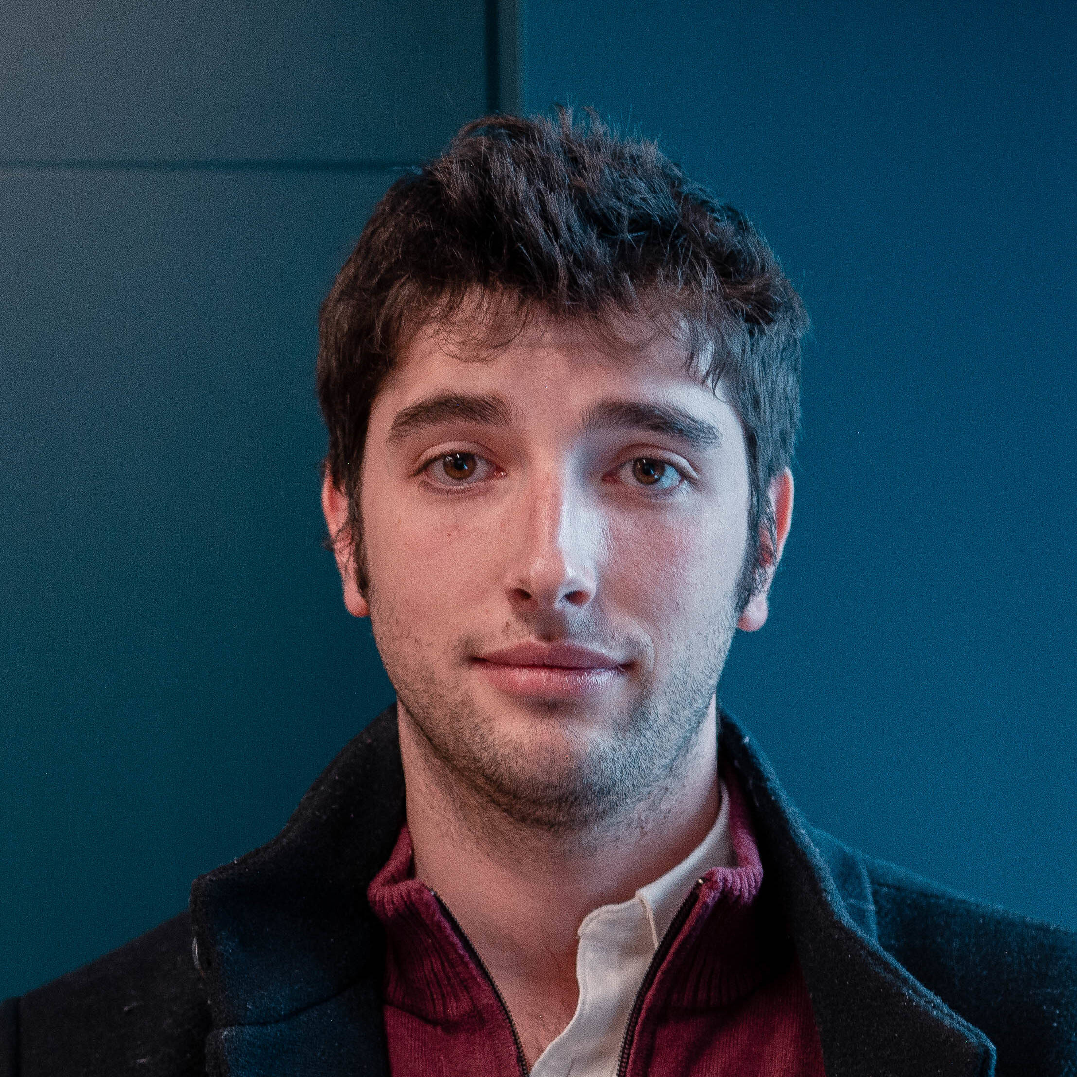 Juan  - Arquitecto Cloud & IA · DevOps/MLOps Senior
