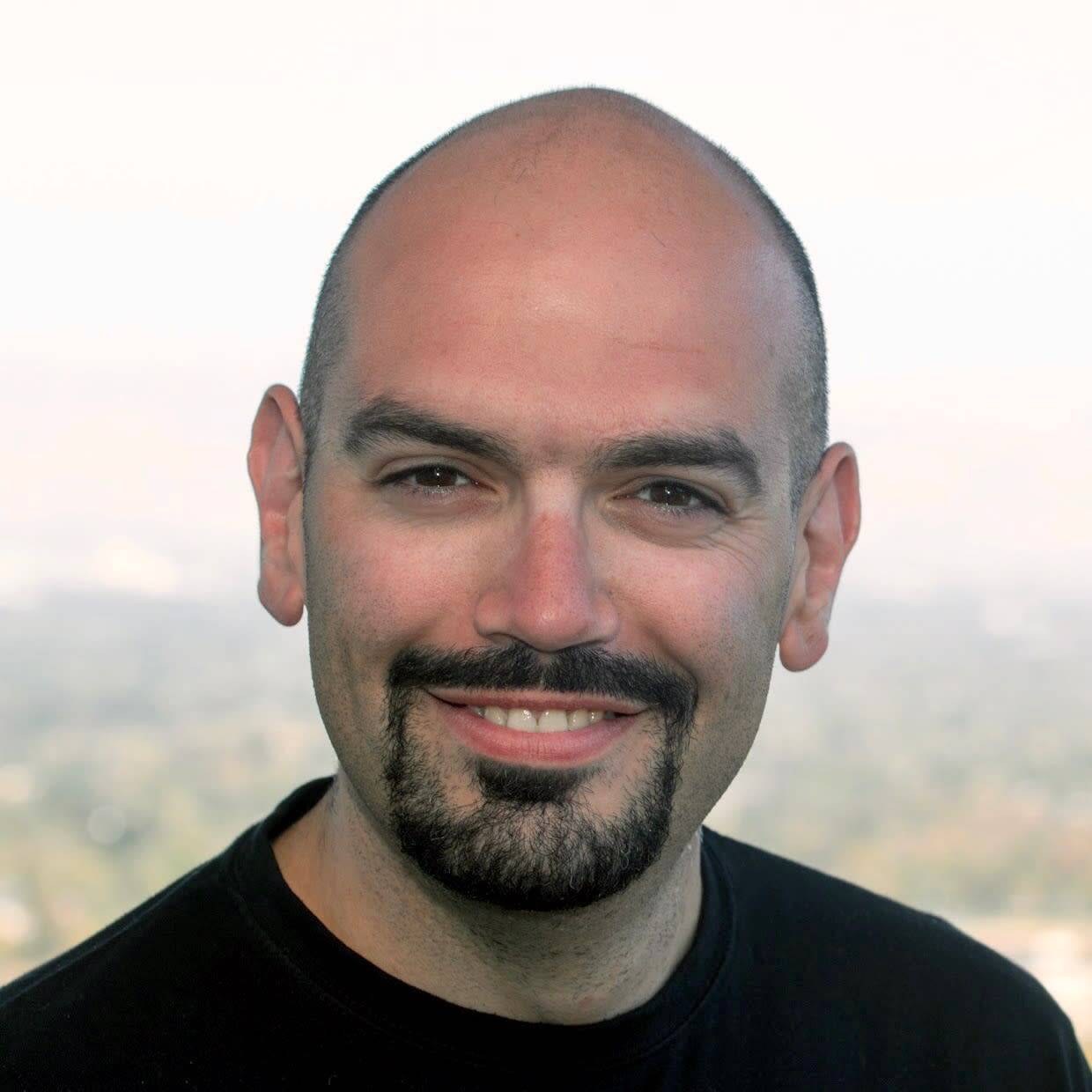 Sébastien  - Développeur Mobile, Web et Backend