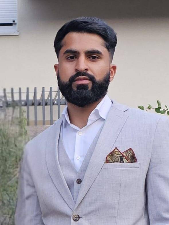Shahzaib R.
