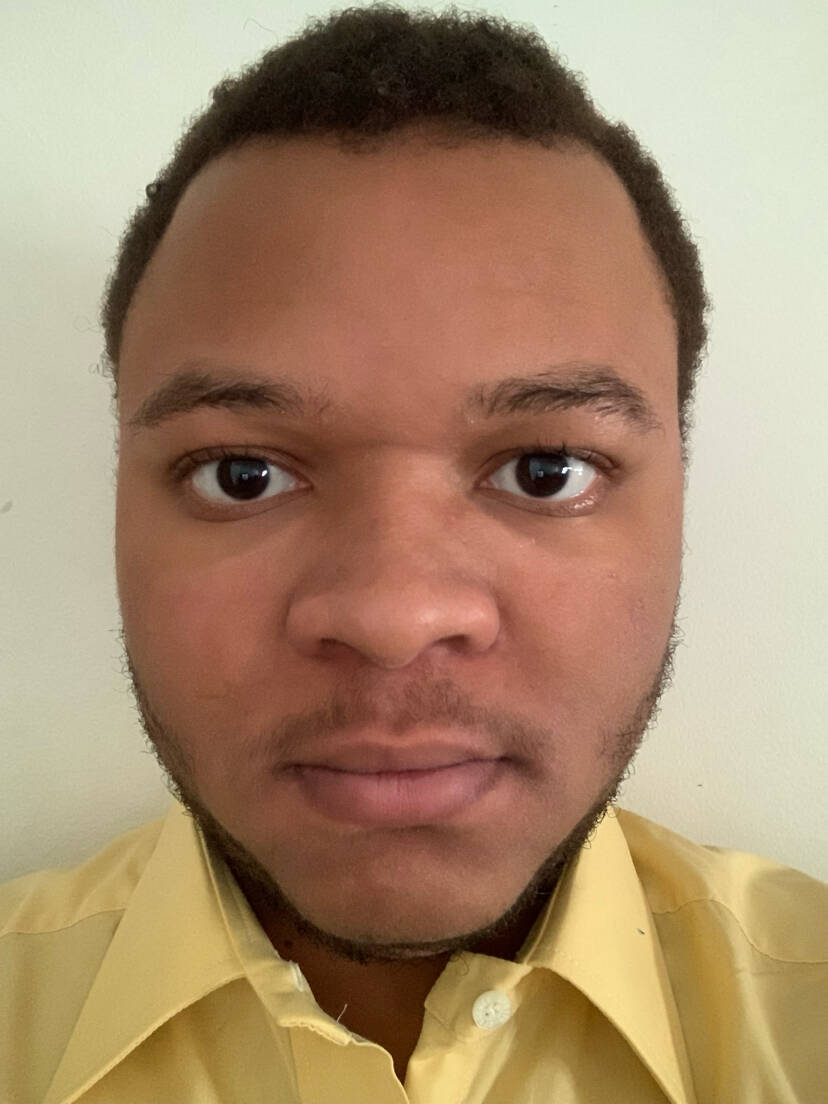 Dady Mundenga Mayunga - Transcription & Traduction Multilingue (IA)