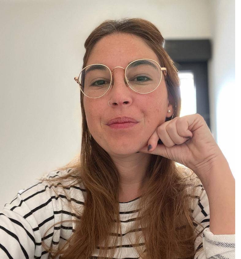 Sabrina D. - GRAPHIC DESGINER / INTEGRAL CREATIVE / COPYWRITER