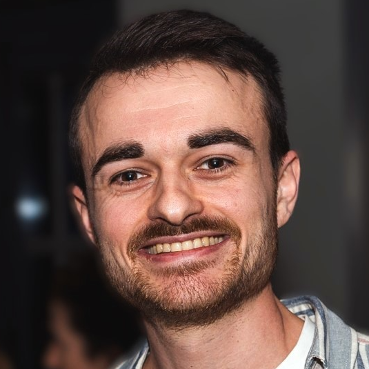 Nicolas B.