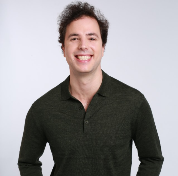 Victor P.