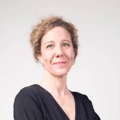 Caroline Wolff
