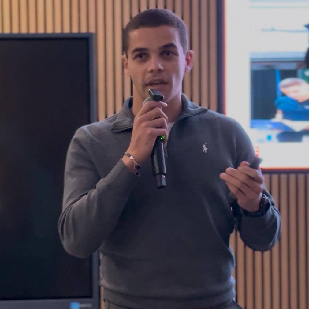 Oussama A.