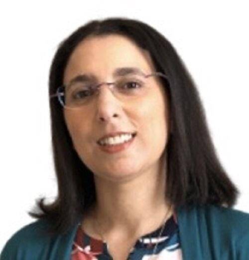 Amel  - Marketing & Ecommerce Consultant