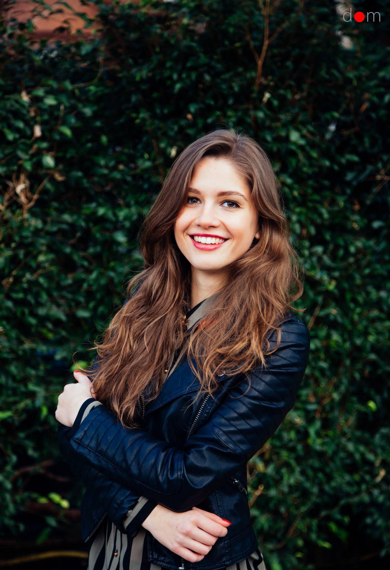 Ivona V.