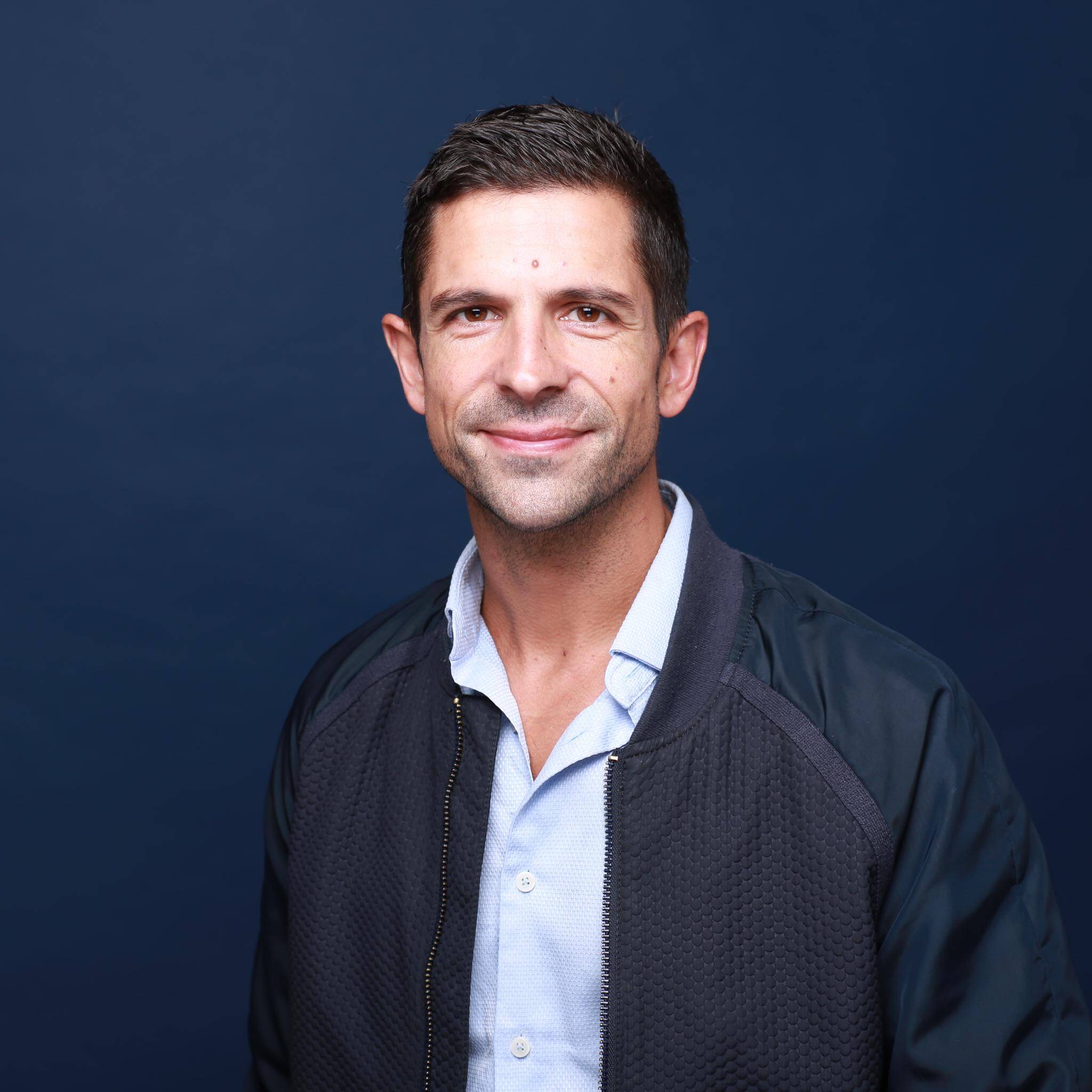 Laurent  - Webmarketing | UX Researcher | UX Writing