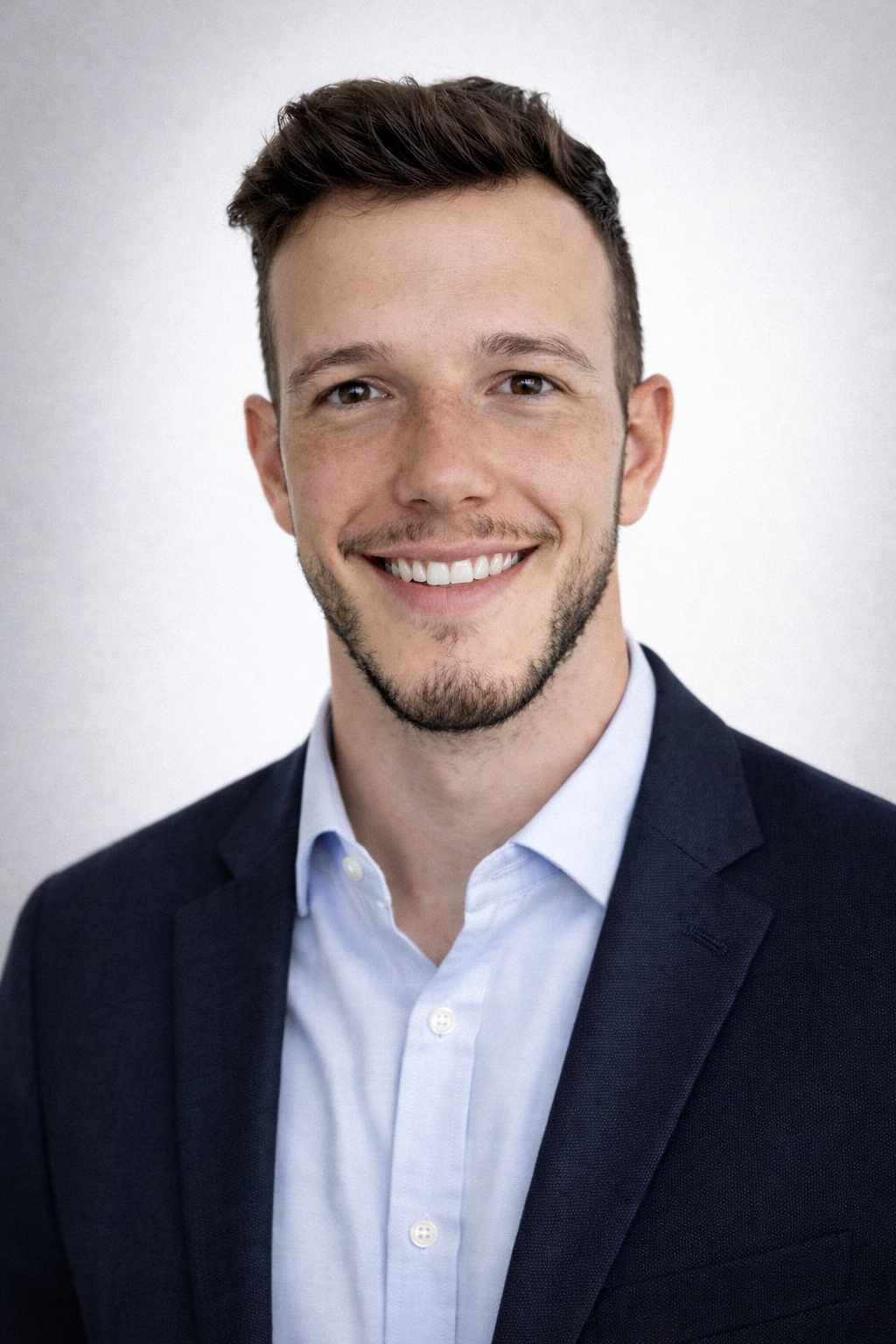 Matej Jelovcic - KI-Automation & Webentwicklung | Lösungen für KMU
