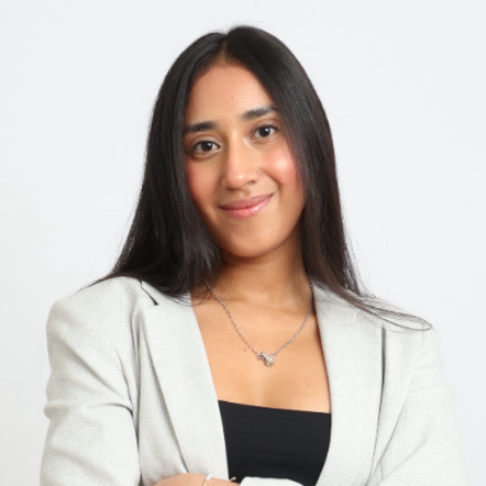 Maria Claudia  - Lawyer - Data Protection - Contract Review