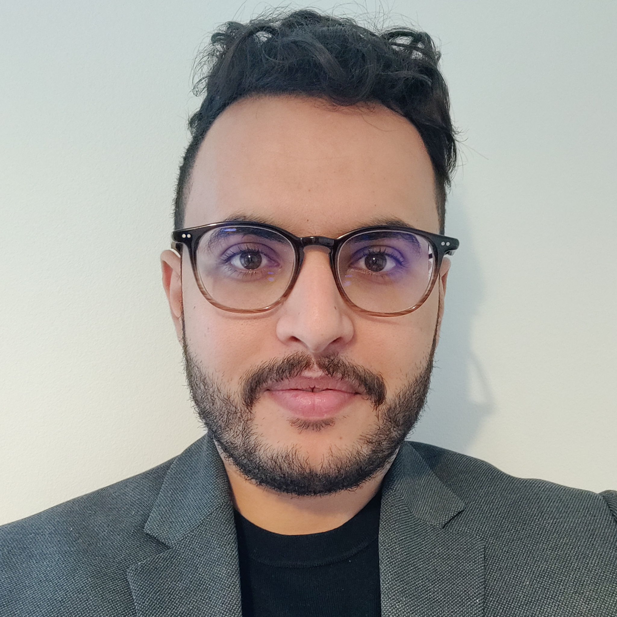 Mouheb K.