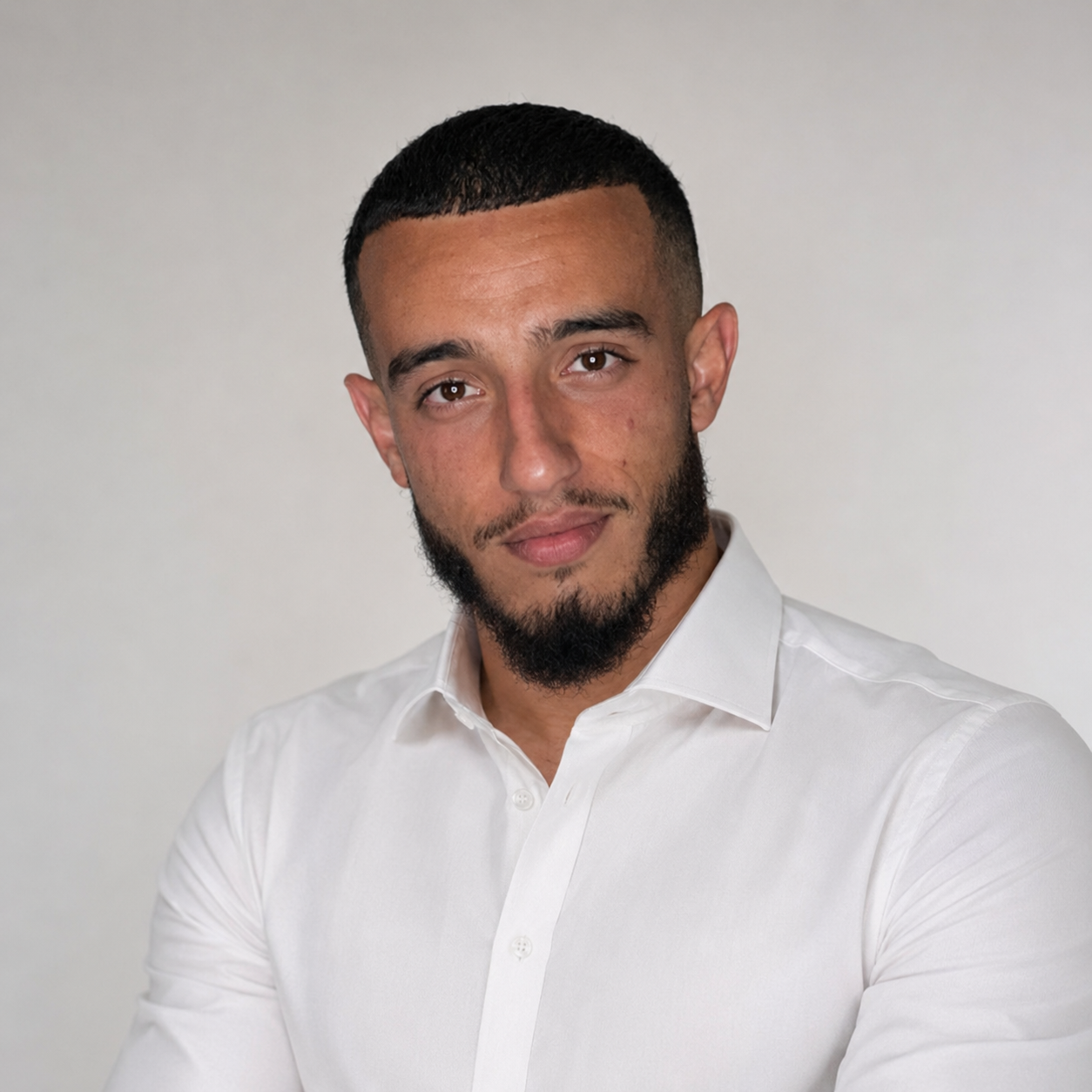 Rayane Hafaiedh - Ingénieur Systèmes Embarqués et Automatismes