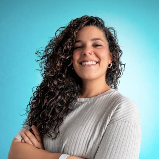 Lidia Navarro Justo - Diseñadora gráfica, RRSS, UX/UI