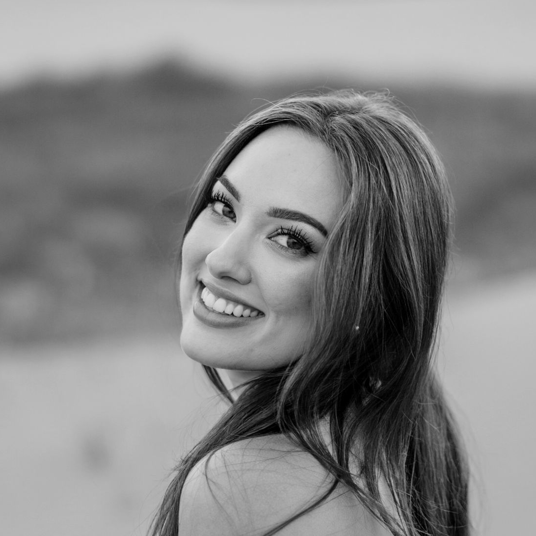 Dana A. - Video Editor & Motion Designer