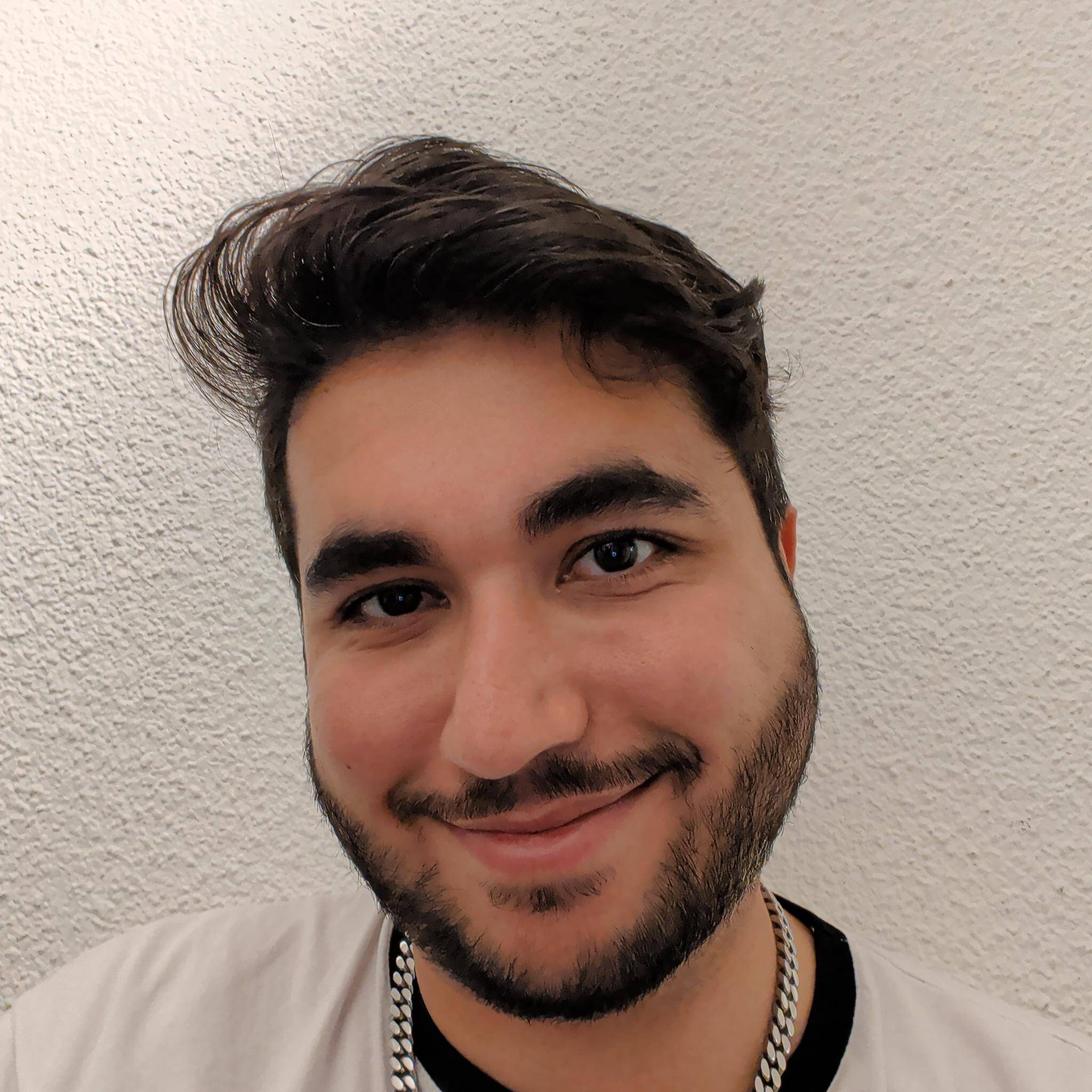 Naïm Boughattas - Développeur Senior React Next.js - IA Vibe Coding