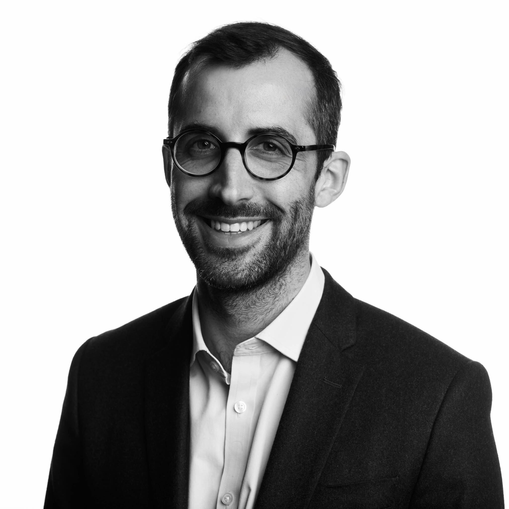 Jonas  - Global Sales, Strategy, Ops [Retail/FMCG]