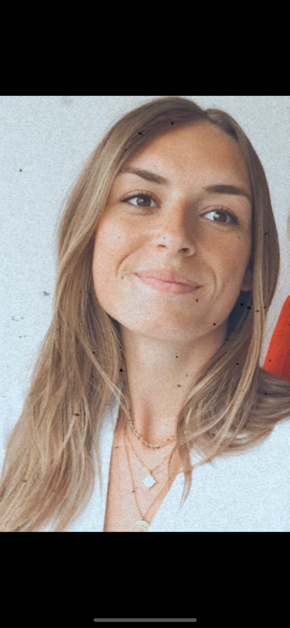 Chloe Blanchard - Consultant en finance - Stratégie