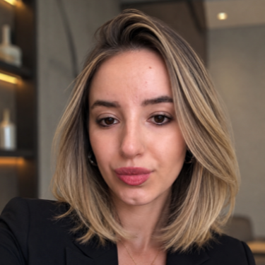 Louise Webber - Estrategista