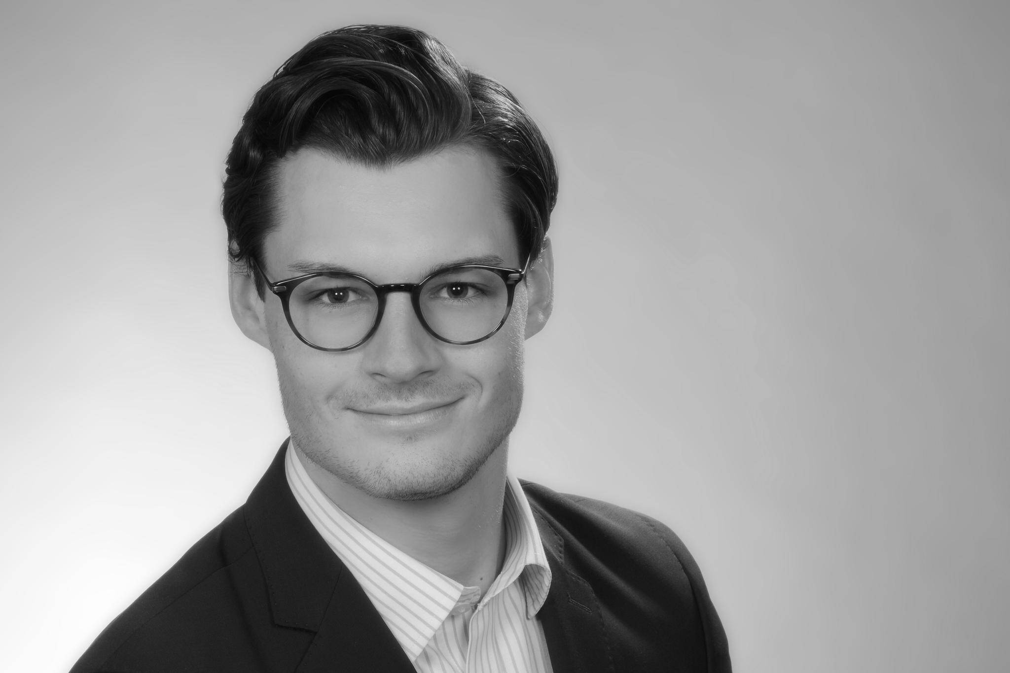 Hendrik Wolf - Finance, Operations & Strategic Projects | Former