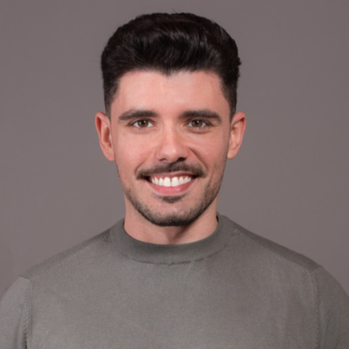 Roberto Jose Arroyo Muacho - Digital Marketing & Social Media Specialist