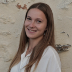 Amandine Vergniaud - Online Business Manager