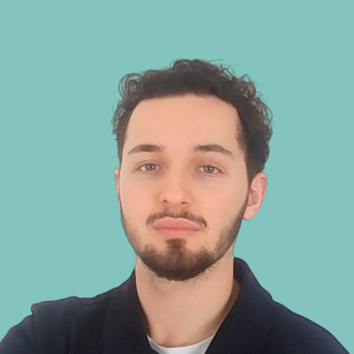 Grégoire H. - Product Builder IA | App, Agents & Automatisations
