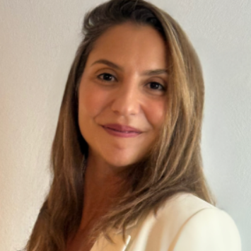 Amina Khelifi