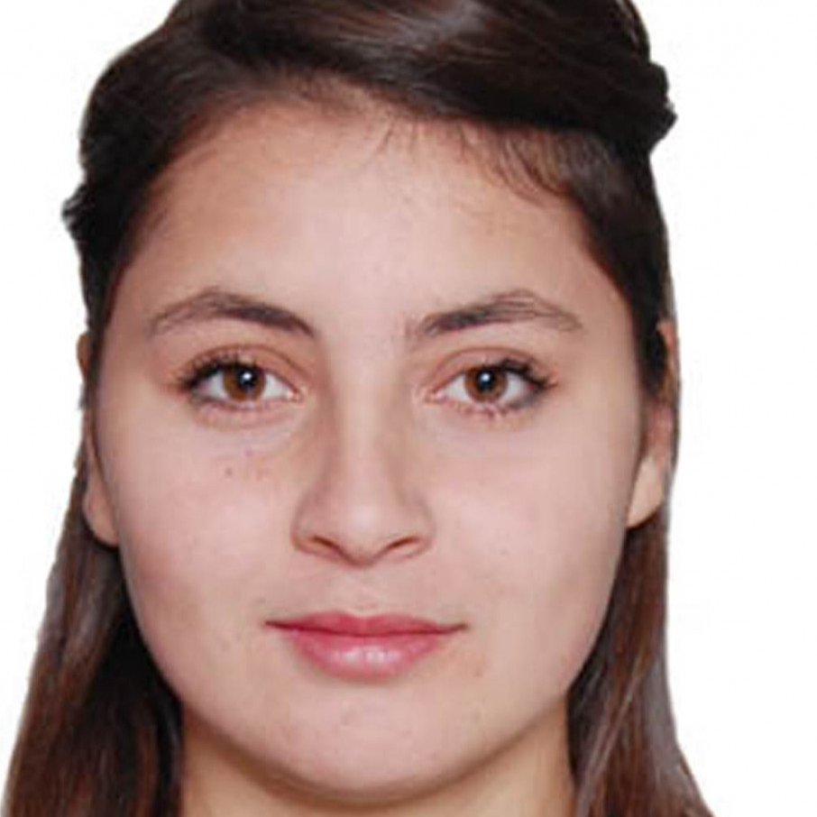 Yasmine Nait Slimane - Assistante Virtuel & Administratif⁠
