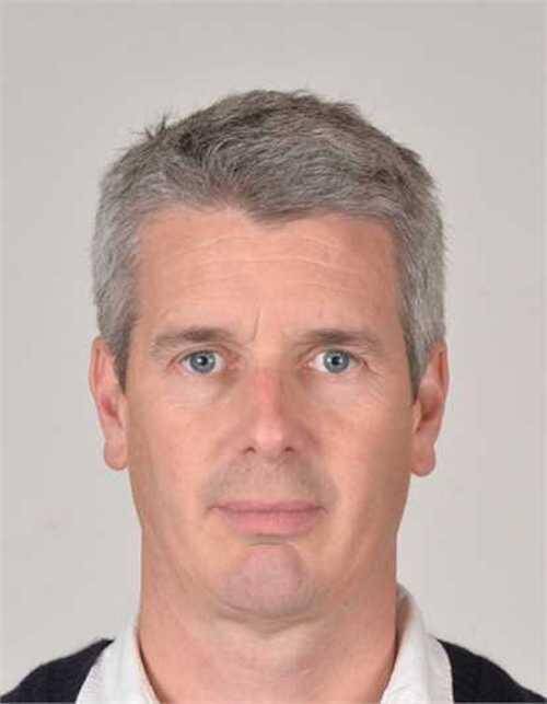 Simon Wakefield