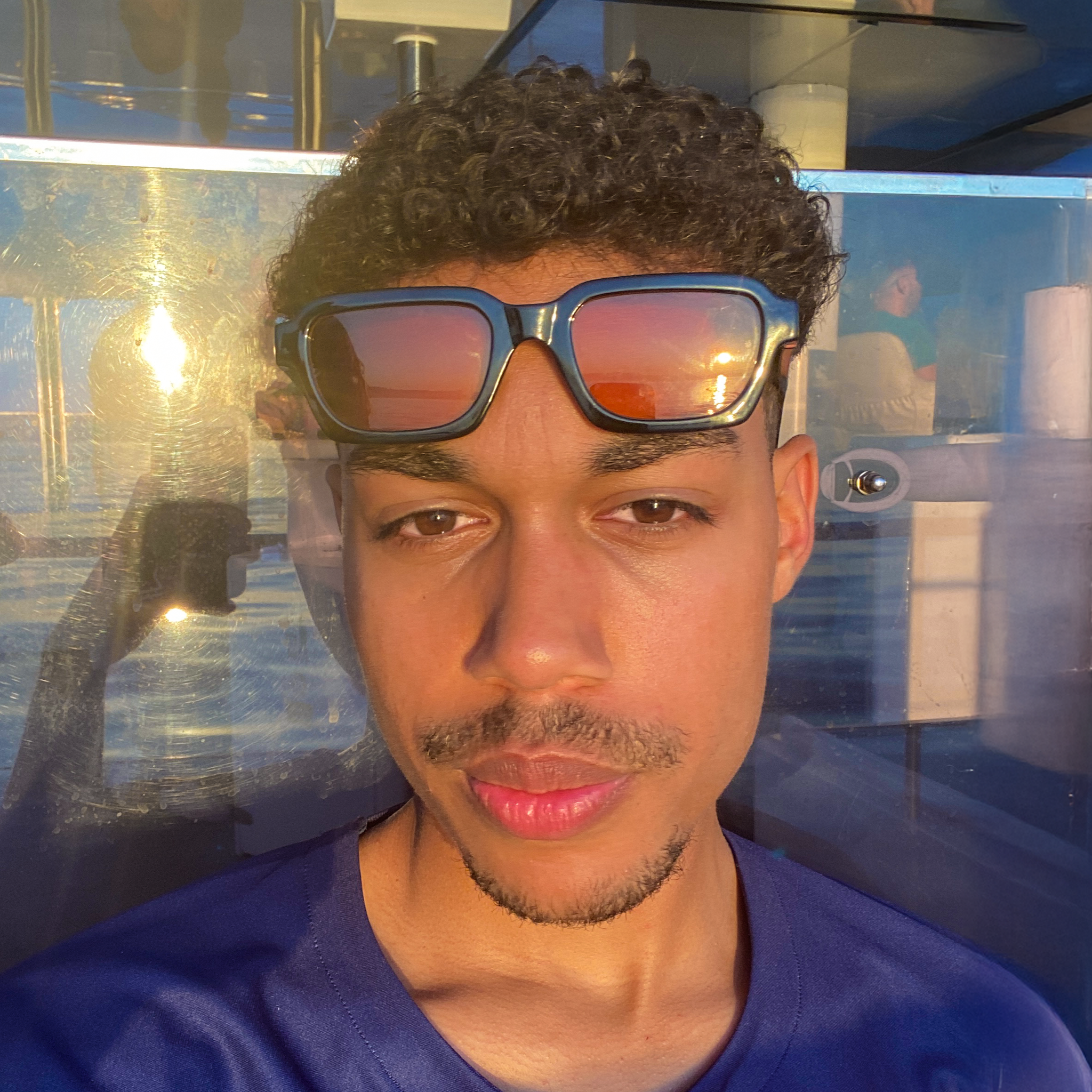 Kevin Gomis - Motion Designer 2D/3D