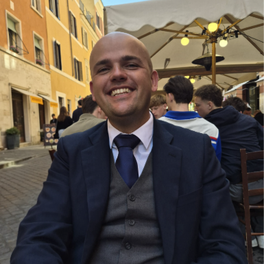 José Mario Minutti Sierra - Policy Analyst | Specialist Content Writer