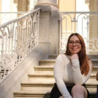 Oriana  - Voiceover, Actriz & Filmmaker | Cine