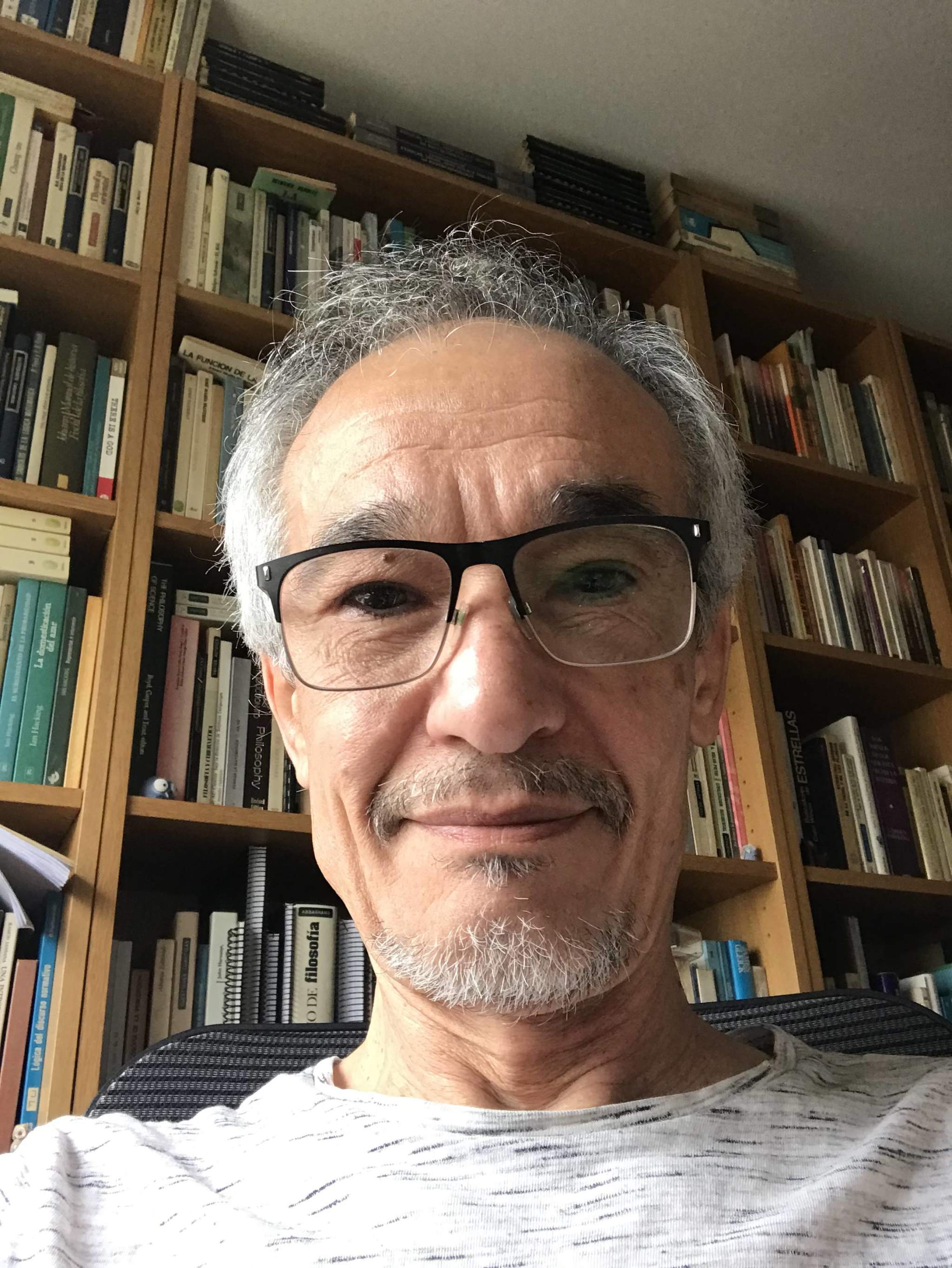 Roberto R Bravo