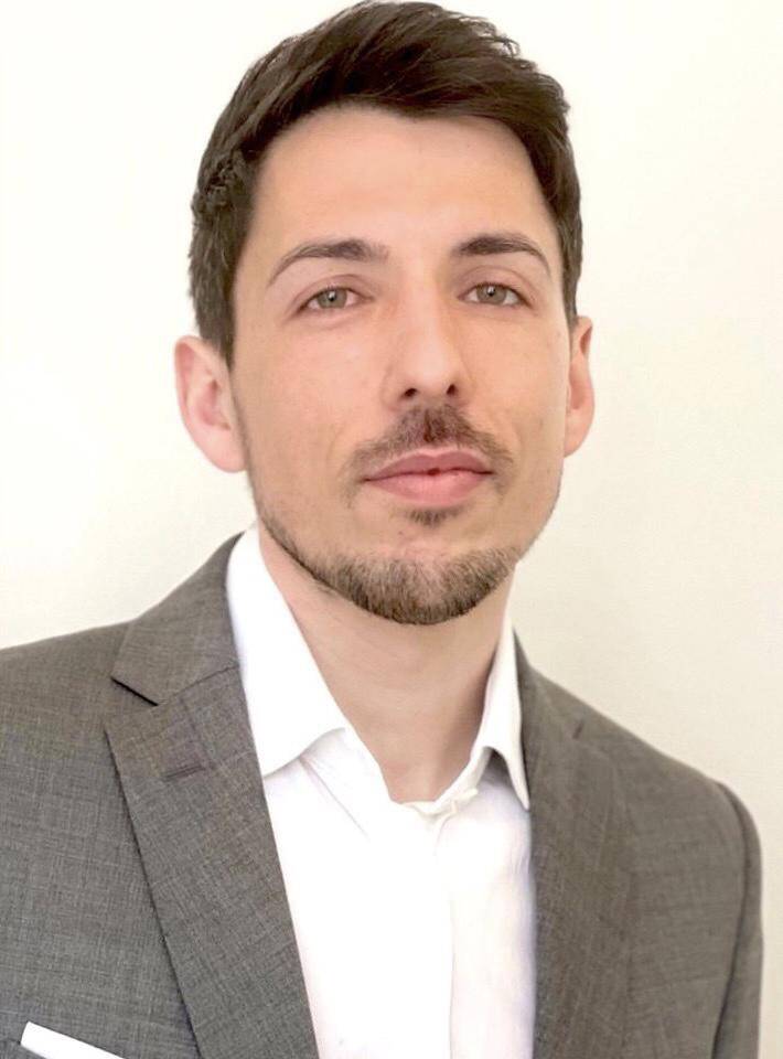 Andrés A.
