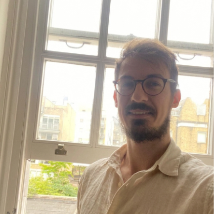 Pierre R. - Ingénieur IA — Agents, RAG, MCP, LLM