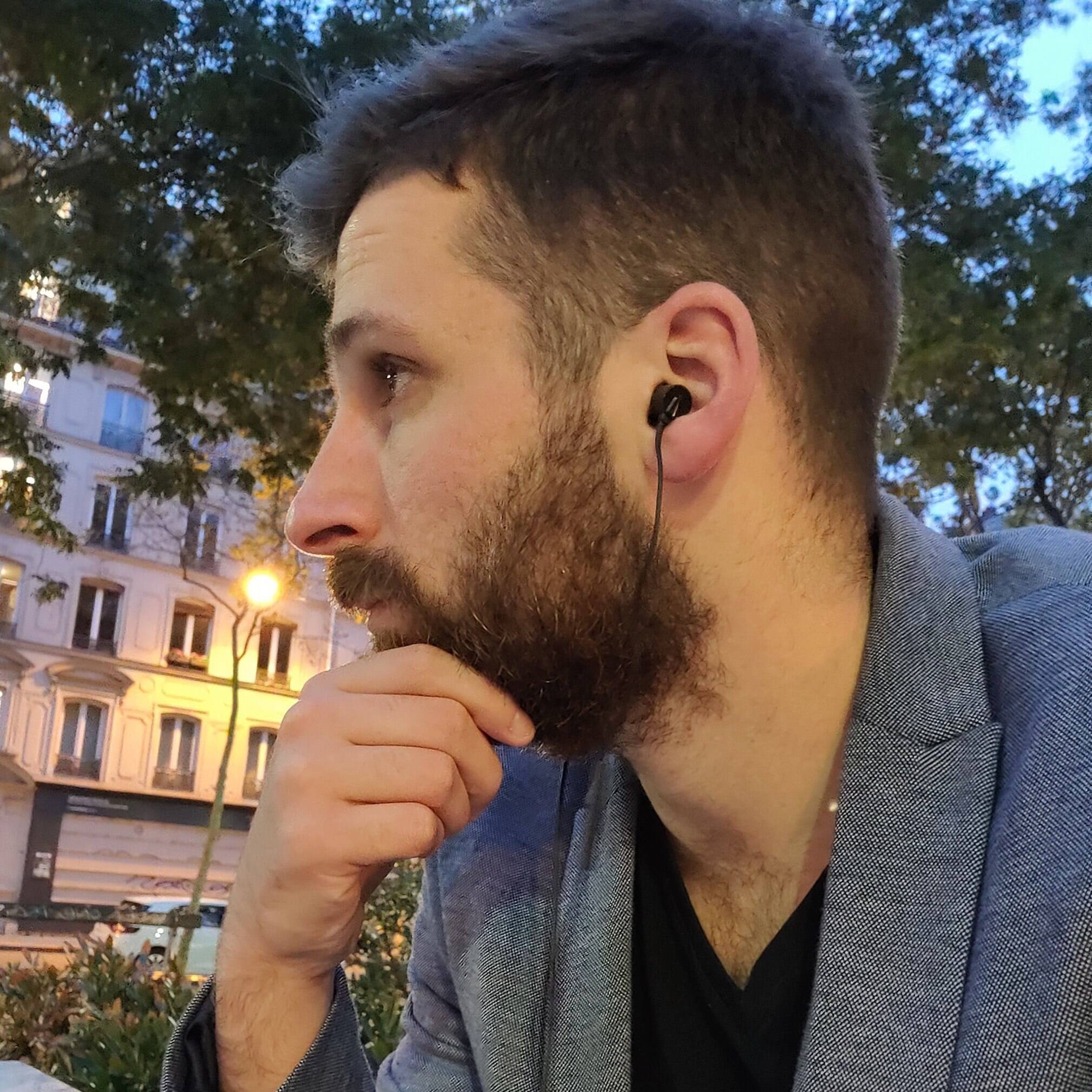 Arnaud B.