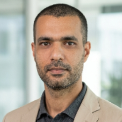 Ayoub Bt - Projects & Products management